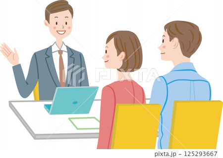 窓口で相談する夫婦　資産運用　保険　お金 125293667
