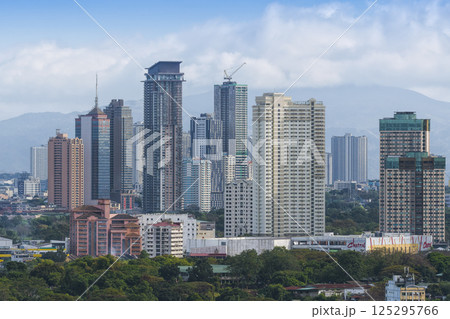 フィリピン・メトロマニラの高層ビル群 / Metro Manila, Philippines フィリピン・メトロマニラの高層ビル群 / Metro Manila, Philippines 125295766
