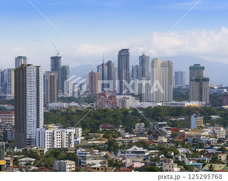 フィリピン・メトロマニラの高層ビル群 / Metro Manila, Philippines フィリピン・メトロマニラの高層ビル群 / Metro Manila, Philippines 125295768