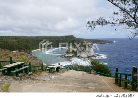 バード・アイランド展望台　サイパン 125302697