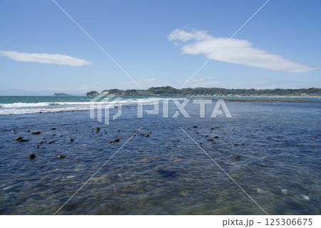 逗子市 小坪飯島公園からの和賀江島 逗子市 小坪飯島公園からの和賀江島 125306675
