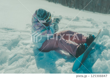 snowboarding snowboarding 125308847