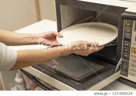 電子レンジクリーニング 125309224