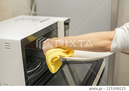 電子レンジクリーニング 電子レンジクリーニング 125309225