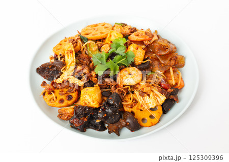 Mala Xiang Guo on White Background 125309396