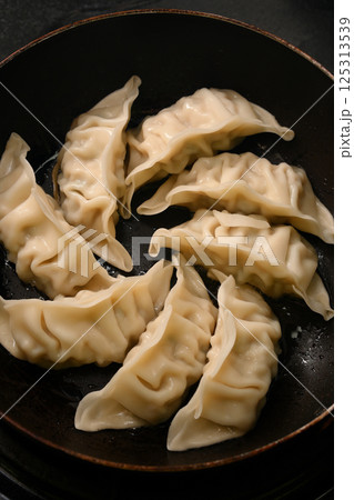 焼き餃子 125313539
