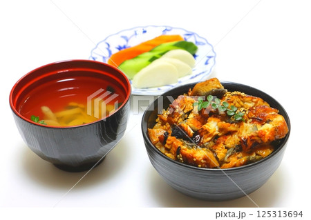 うなぎまぶし(ひつまぶし) うなぎまぶし(ひつまぶし) 125313694