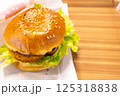 メンチカツバーガー 125318838