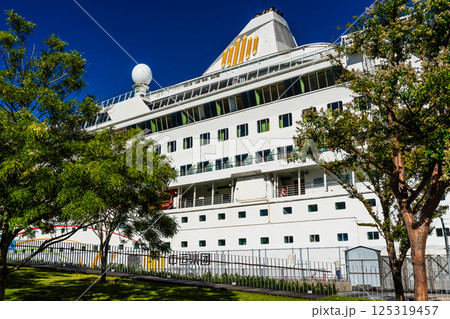 長崎港客船入港(Blue Dream Melody)松ヶ枝埠頭【長崎市】 長崎港客船入港(Blue Dream Melody)松ヶ枝埠頭【長崎市】 125319457