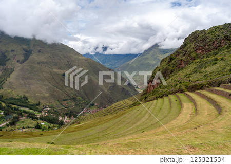 Ancient Inca terraces and ruins at Pisac in the Sacred Valley, Peru 125321534