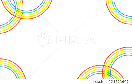 大きい虹の輪がかかるスペースの空いたフレーム 大きい虹の輪がかかるスペースの空いたフレーム 125323607