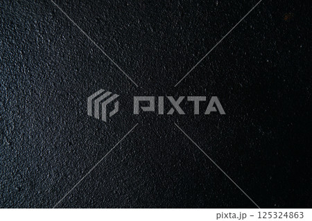 黒く表面処理された金属の黒板 黒く表面処理された金属の黒板 125324863