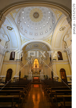 世界遺産・聖ヨセフ聖堂（St. Joseph’s Seminary and Church）／マカオ 125325270