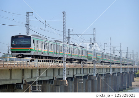 東海道本線　茅ヶ崎－平塚　JR東日本　E231系1000番台　K-18編成（国府津） 125329023