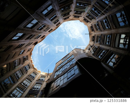 覗く青空 125331886