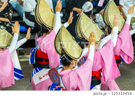 阿波踊りの熱い夜 125333458