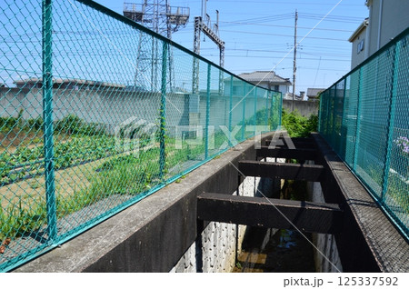 水路 田園 水路 田園 125337592