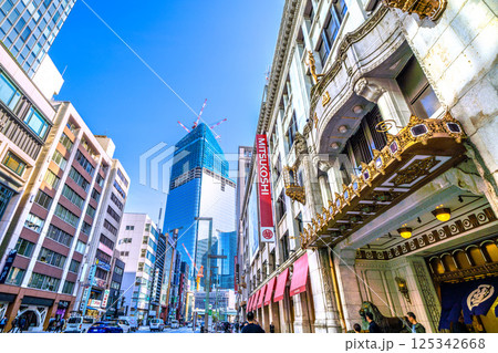 日本の東京都市景観4月21日。日本橋の街や日本橋一丁目の再開発事業などを望む。新時代に…＝令和7年 125342668
