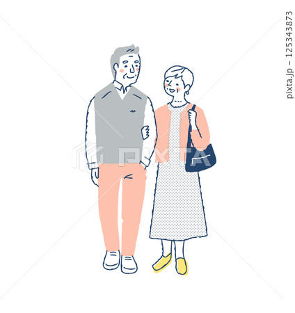 並んで歩いている笑顔のシニアカップル 並んで歩いている笑顔のシニアカップル 125343873