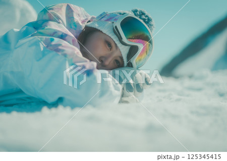 snowboarding 125345415