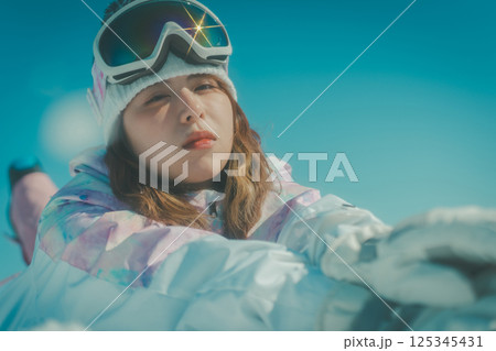 snowboarding snowboarding 125345431