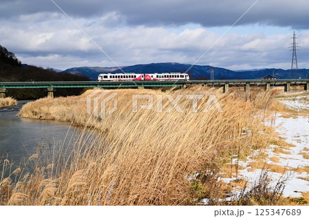 JR釜石線 猿ヶ石川橋梁 JR釜石線 猿ヶ石川橋梁 125347689