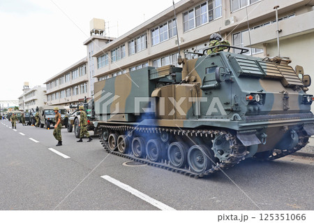 陸上自衛隊小倉駐屯地で一般公開された装備品 125351066