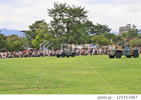陸上自衛隊小倉駐屯地で一般公開された装備品 125351067