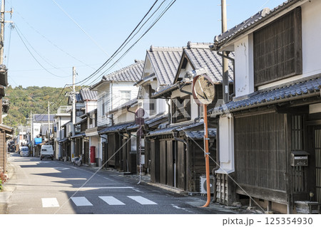 古い町並みが残る美々津伝統的建造物群保存地区 125354930