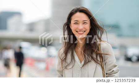 美しいビジネスウーマン 125357239