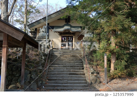 Nagakura JInja, a shinto shrine, inside Nagakura Park in Naka-Karuizawa in Nagano Japan Nagakura JInja, a shinto shrine, inside Nagakura Park in Naka-Karuizawa in Nagano Japan 125357990