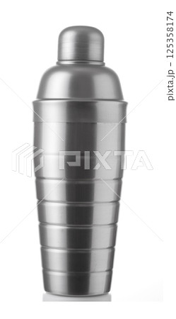 Metal cocktail shaker Metal cocktail shaker 125358174