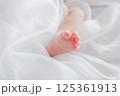 あかちゃんの足 あかちゃんの足 125361913