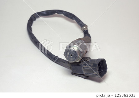 lambda probe of vehicle exhaust system, rear lambda probe of vehicle exhaust system, rear 125362033