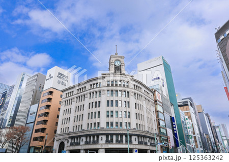 【東京都】銀座の街並み 時計塔 【東京都】銀座の街並み 時計塔 125363242