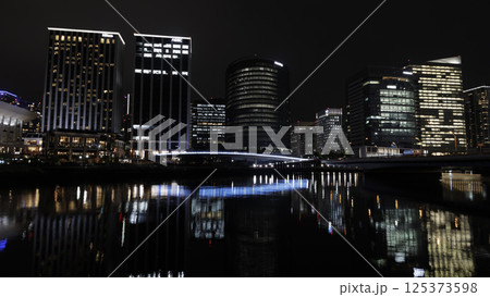 横浜・みなとみらいの夜景 125373598