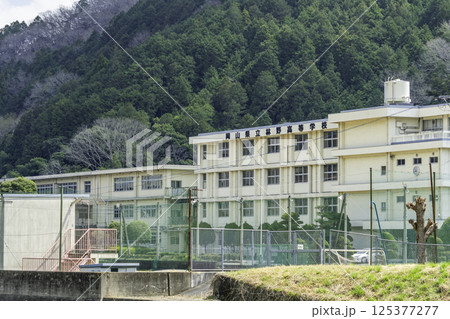 岡山県立林野高等学校　岡山県美作市 125377277