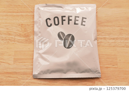インスタントコーヒーの袋 インスタントコーヒーの袋 125379700