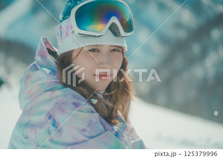 snowboarding snowboarding 125379996