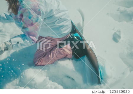 snowboarding 125380020