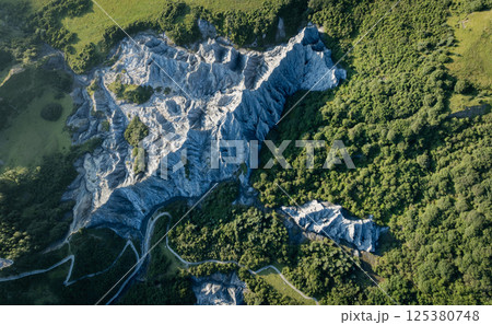 Moshi park Scenic Area in sichuan, China Moshi park Scenic Area in sichuan, China 125380748