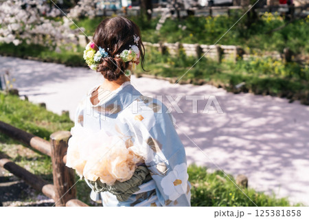 ミドルの旅・春の着物で小江戸観光イメージ 125381858