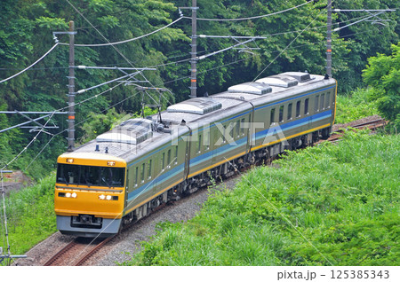 御殿場線　駿河小山－谷峨　JR東海　キヤ95系　DR1編成（名古屋）　ドクター東海 125385343