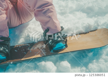 snowboarding snowboarding 125386051