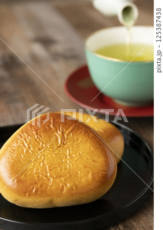 栗まんじゅうとお茶 125387438