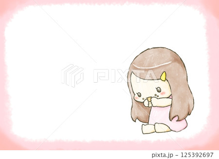 ミニキャラ女の子がお菓子を食べるイラスト～フレームつき～ 125392697