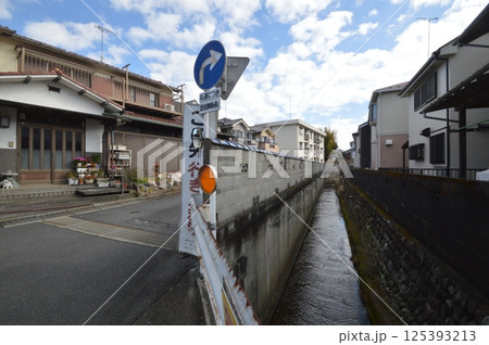 水路　東京郊外八王子 125393213