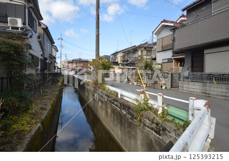 水路 東京郊外八王子 水路 東京郊外八王子 125393215