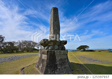 豊臣秀吉が朝鮮出兵のために築いた「名護屋城」の現在の様子 豊臣秀吉が朝鮮出兵のために築いた「名護屋城」の現在の様子 125397937