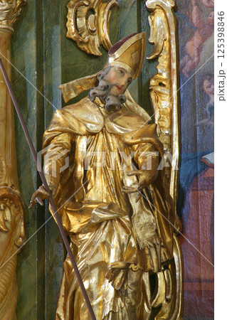 St. Martin, statue on the altar of St. Vincent Ferrer at St. Peter's Parish Church in Saint Peter Mreznicki, Croatia St. Martin, statue on the altar of St. Vincent Ferrer at St. Peter's Parish Church in Saint Peter Mreznicki, Croatia 125398846